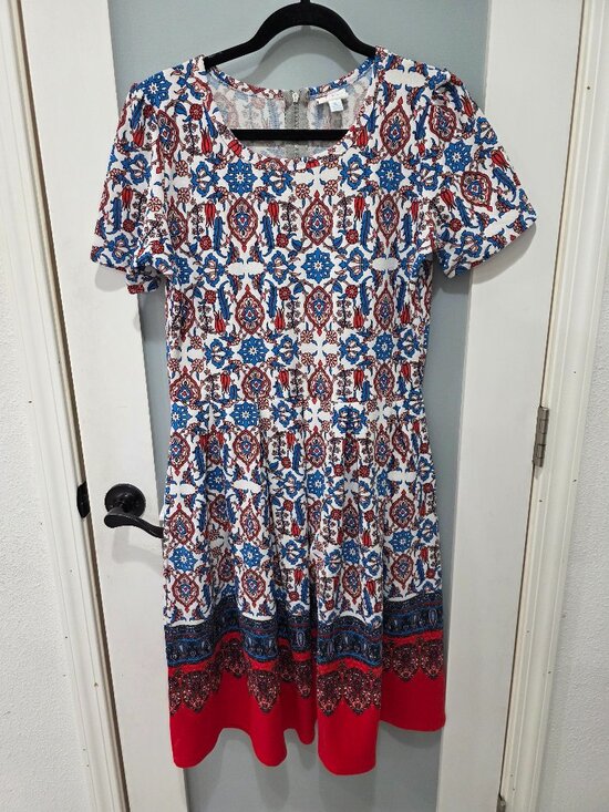 LuLaRoe Dresses & Skirts - LuLaRoe Amelia Dress Multicolor Print – XL – Fit & Flare Midi with Pockets